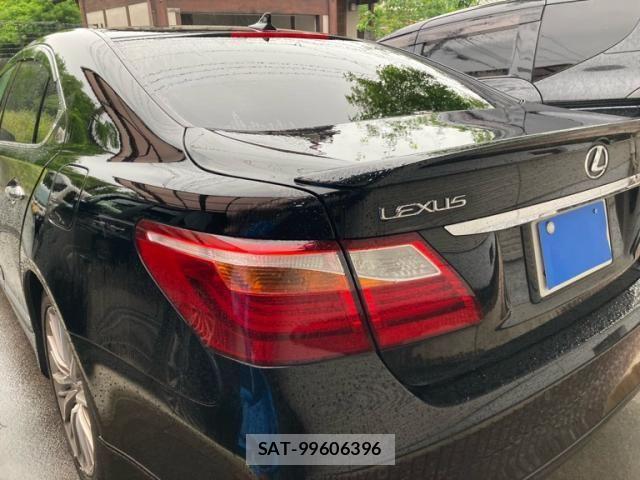 Lexus LS 2009-10 7358494-3