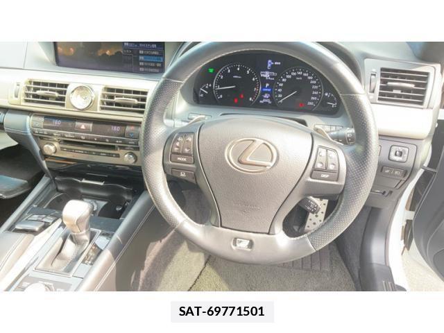 Lexus LS 2014-08 7455403-16