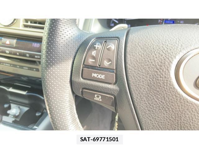 Lexus LS 2014-08 7455403-19