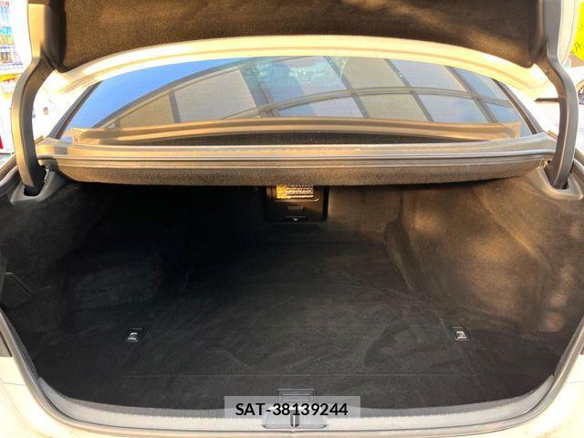 Lexus LS 2012-10 7501272-11
