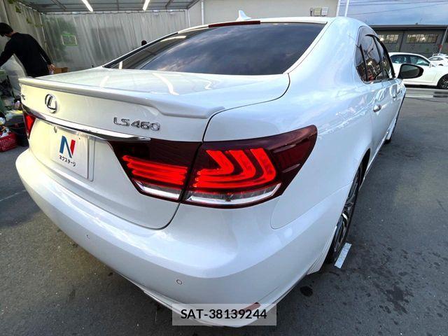 Lexus LS 2012-10 7501272-17