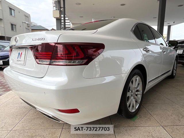 Lexus LS 2013-07 7509029-17