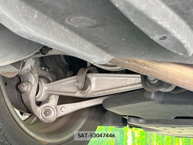 Lexus LS 2013-07 7617659-19