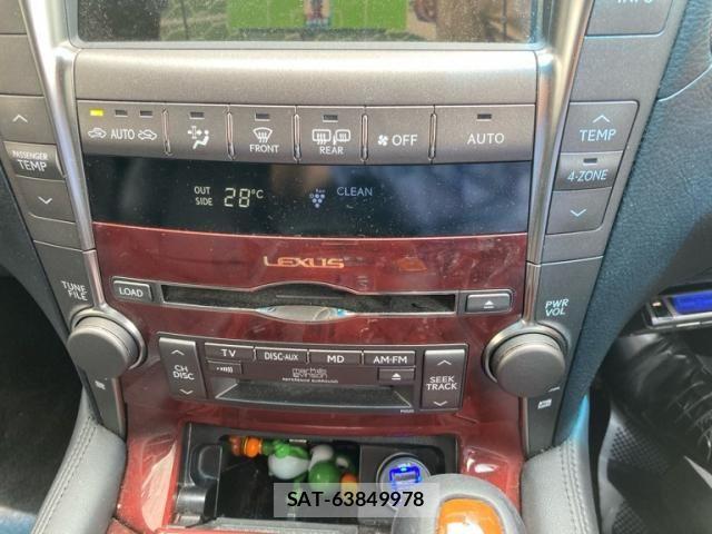 Lexus LS 2008-11 7617661-19
