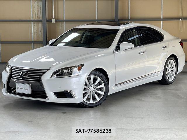 Lexus LS 2014-03 7725084-0