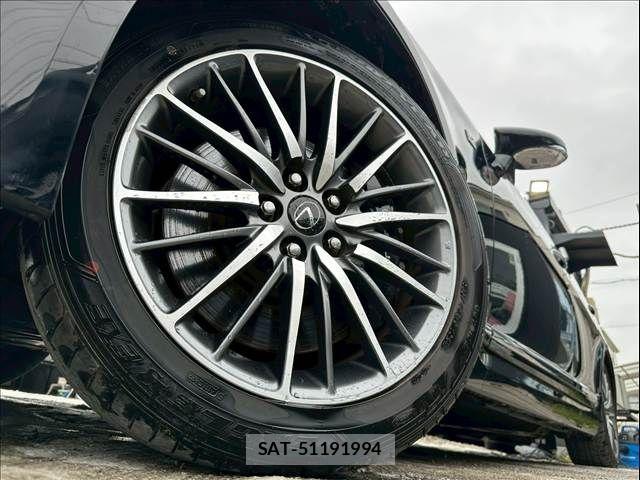 Lexus LS 2013-01 7725080-9