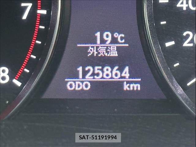 Lexus LS 2013-01 7725080-18