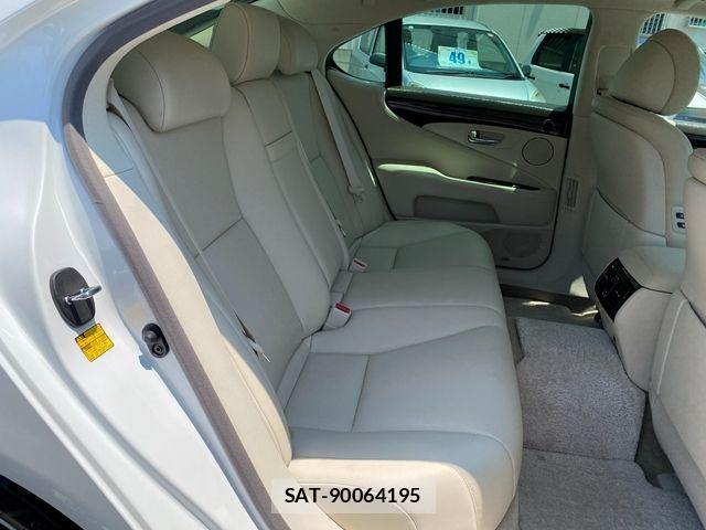Lexus LS 2007-06 7786508-17