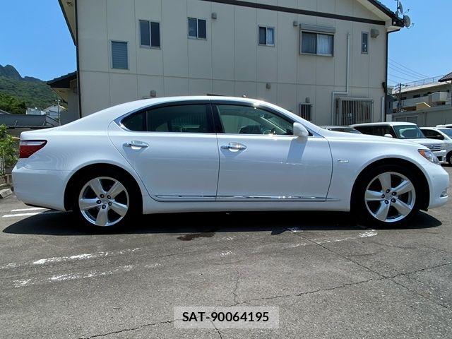 Lexus LS 2007-06 7786508-5