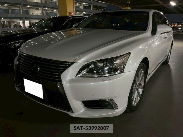 Lexus LS 2012-10 7877356-3