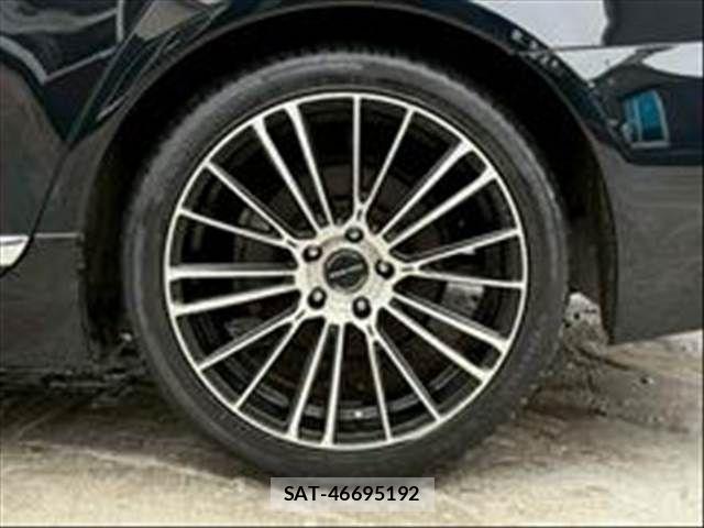 Lexus LS 2013-09 7902855-16