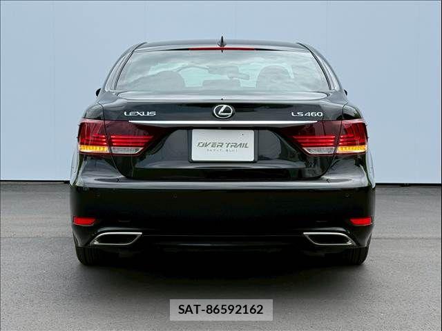 Lexus LS 2014-06 7962407-9