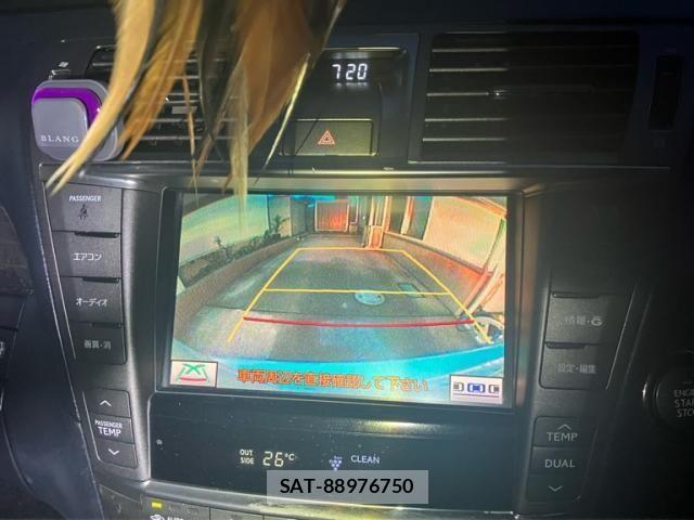 Lexus LS 2011-09 7962408-22