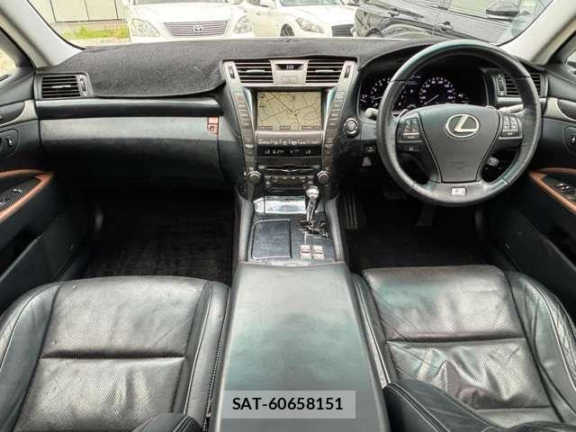 Lexus LS 2008-10 7962406-17