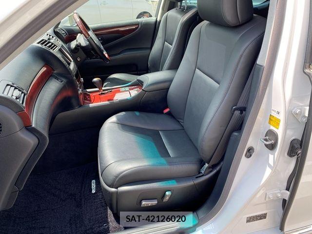 Lexus LS 2007-02 7979768-16