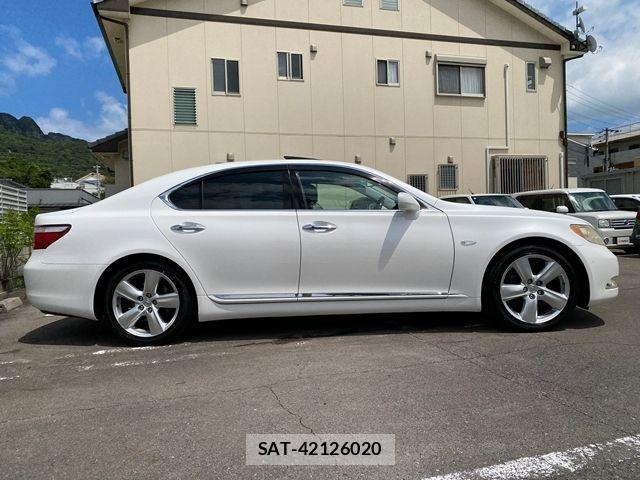 Lexus LS 2007-02 7979768-5