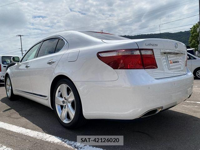 Lexus LS 2007-02 7979768-8