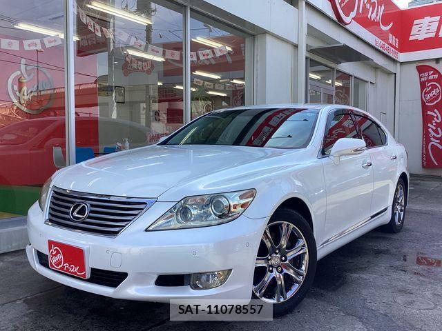 Lexus LS 2011-09 8036438-0