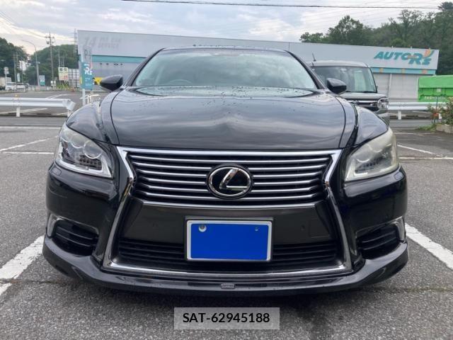Lexus LS 2012-10 8036437-0