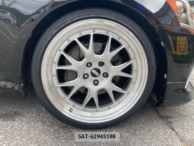 Lexus LS 2012-10 8036437-8