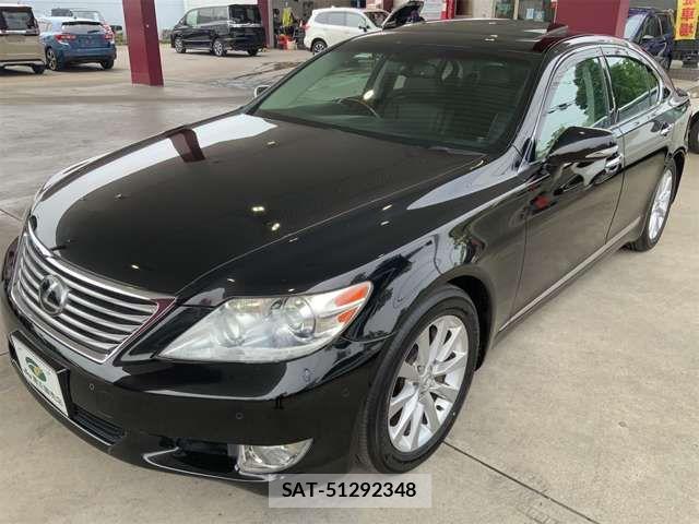 Lexus LS 2011-02 8074345-10