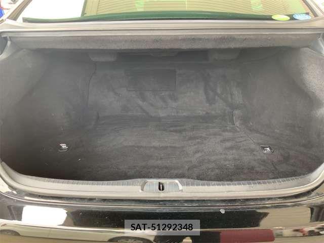 Lexus LS 2011-02 8074345-17