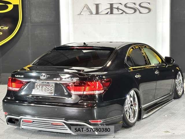 Lexus LS 2012-12 8146065-2