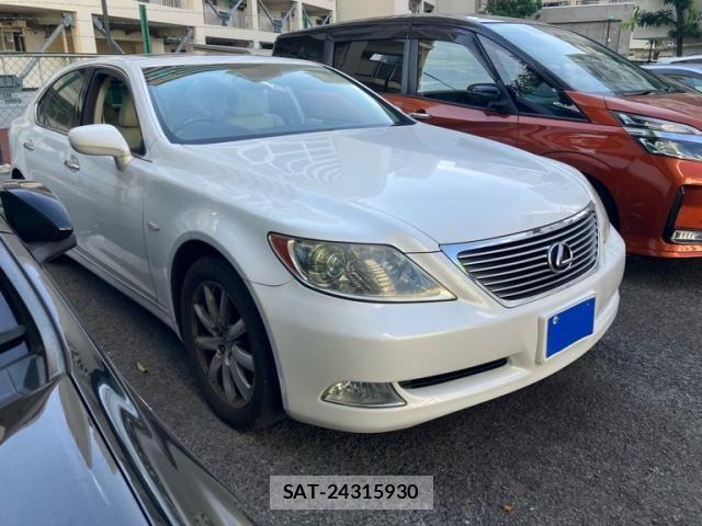 Lexus LS 2006-11 8230622-2