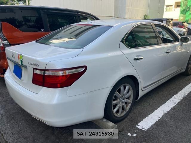 Lexus LS 2006-11 8230622-3