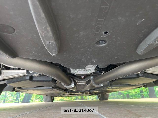 Lexus LS 2015-09 8245722-18