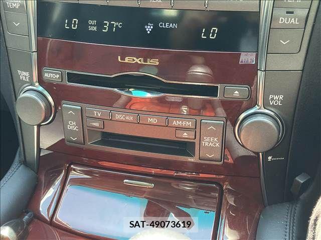 Lexus LS 2007-12 8245723-9