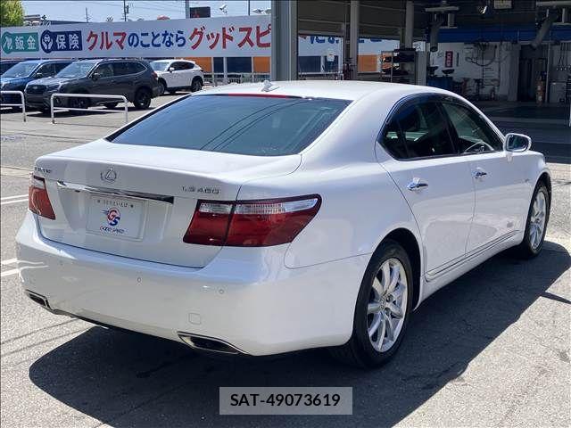 Lexus LS 2007-12 8245723-15