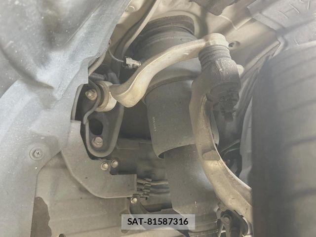 Lexus LS 2013-02 8336556-19