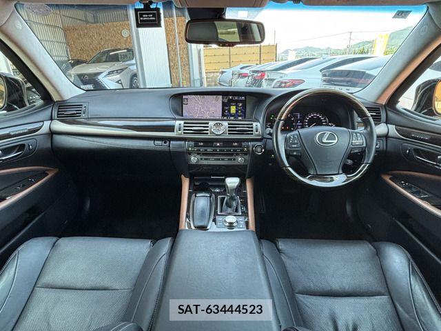 Lexus LS 2013-03 8336559-1