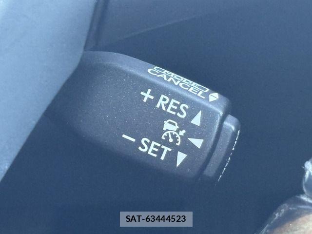 Lexus LS 2013-03 8336559-4