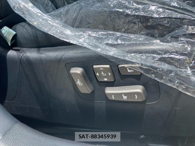 Lexus LS 2007-06 8366734-22