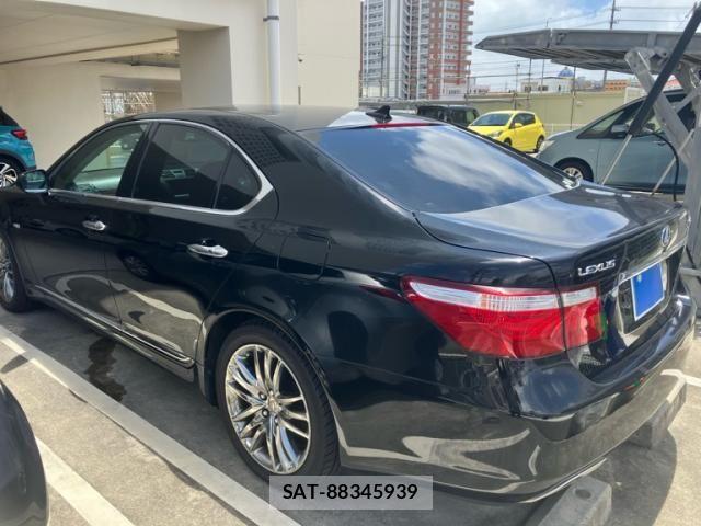 Lexus LS 2007-06 8366734-5