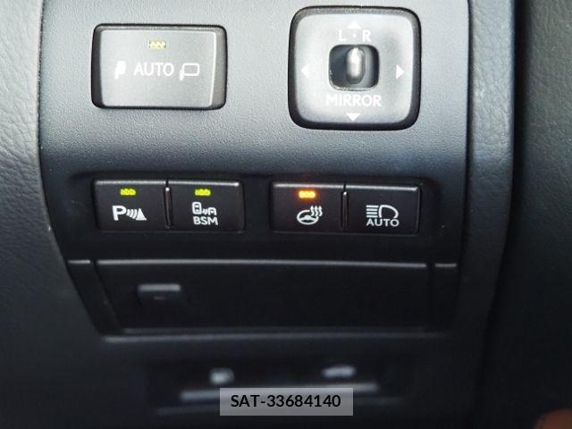 Lexus LS 2015-07 8366735-21