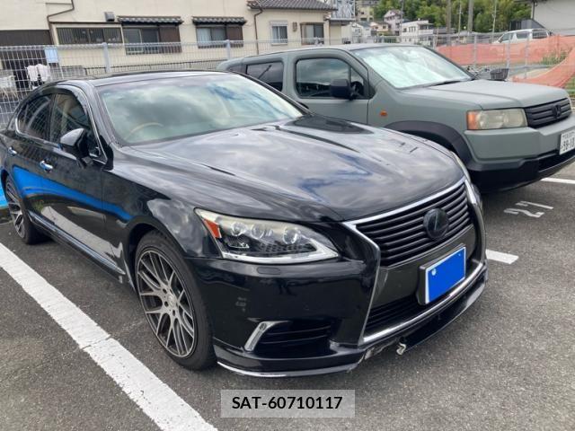 Lexus LS 2015-01 8371805-0
