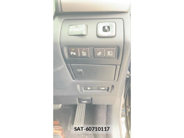 Lexus LS 2015-01 8371805-20