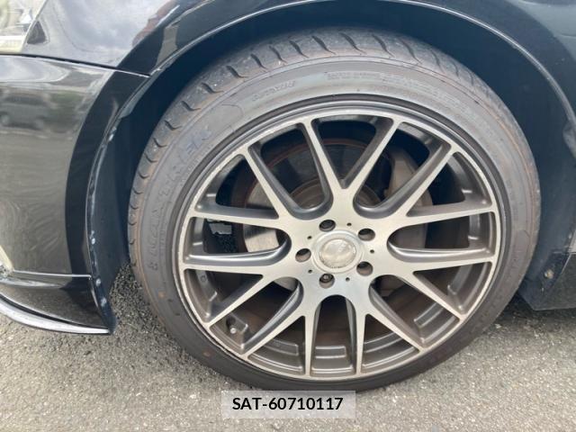 Lexus LS 2015-01 8371805-6