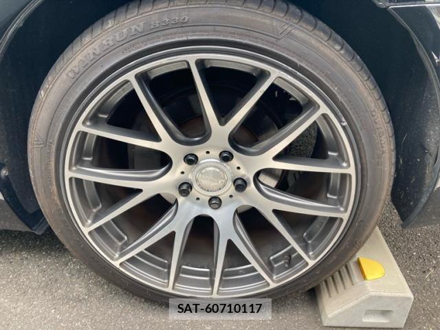 Lexus LS 2015-01 8371805-7