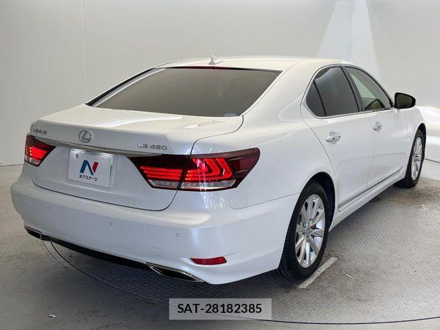 Lexus LS 2013-02 8413290-16