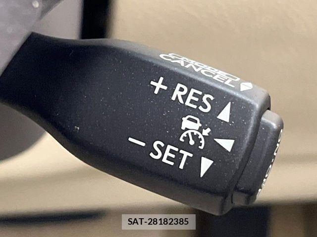Lexus LS 2013-02 8413290-2