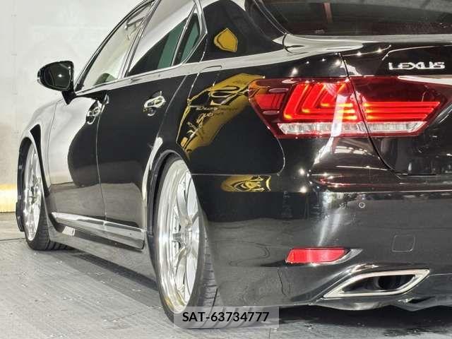 Lexus LS 2014-12 8485639-15