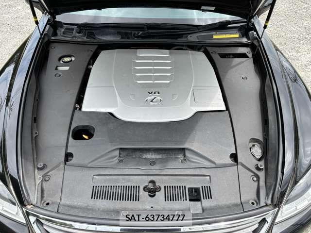 Lexus LS 2014-12 8485639-19