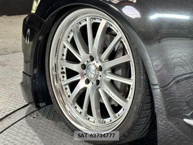 Lexus LS 2014-12 8485639-7