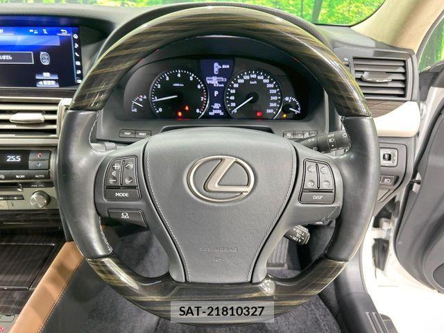 Lexus LS 2016-11 8525538-10