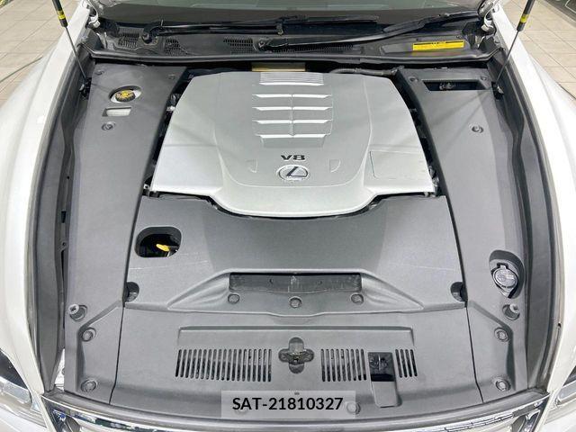 Lexus LS 2016-11 8525538-17