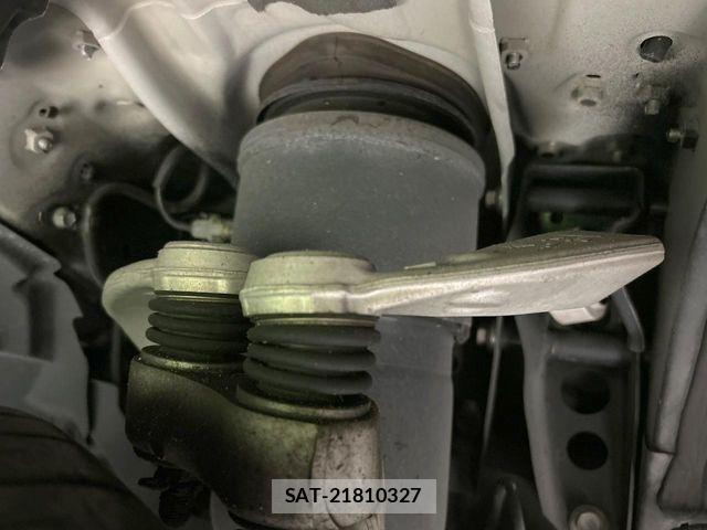 Lexus LS 2016-11 8525538-19